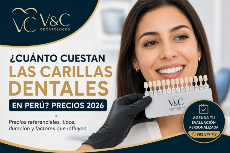 paciente evaluando color dental para carillas dentales en Perú