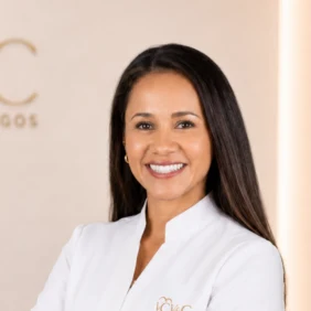 Dra. Estefany García, estética dental y odontología integral